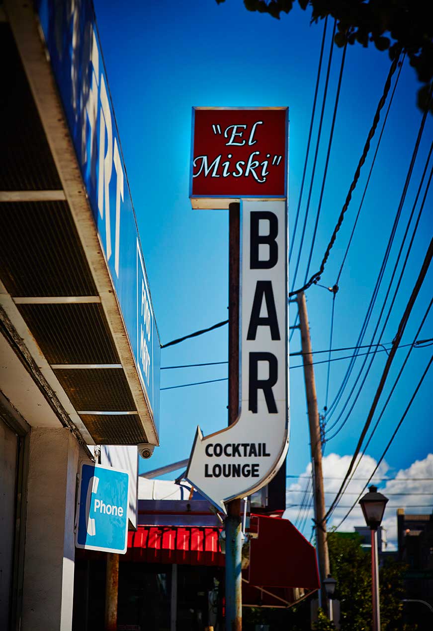 bar photo ©2015 bret wills