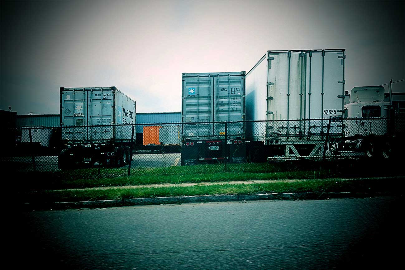 truck depot ©2015 bret wills
