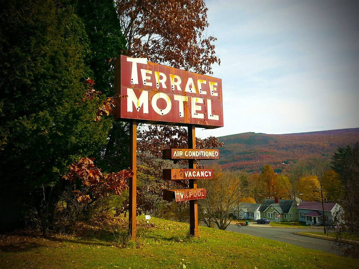 terrace motel ©2015 photography by bret wills