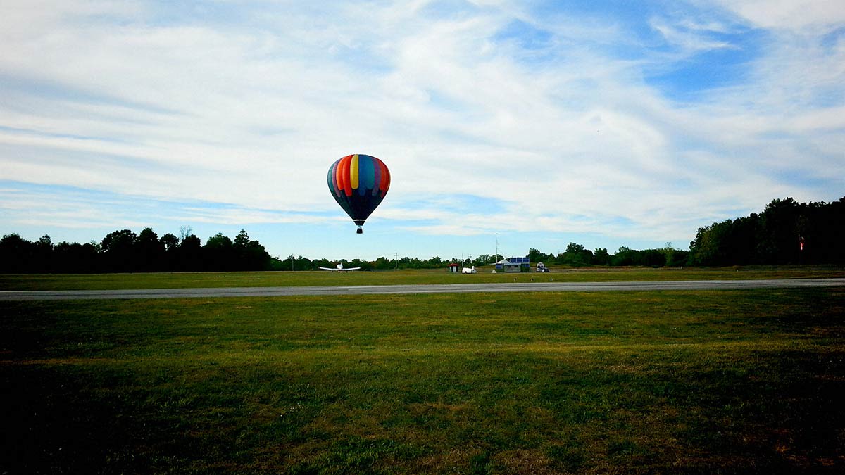 balloon flight ©2014 bret wills