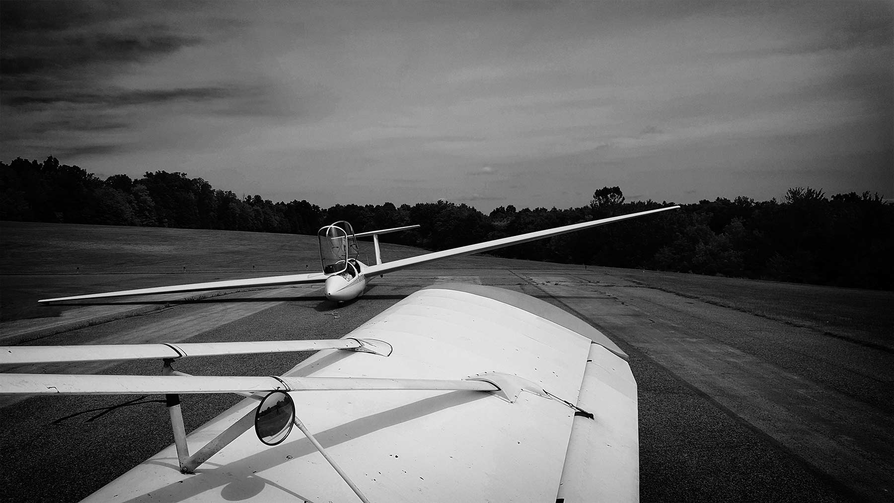 towing glider ©2016 bret wills